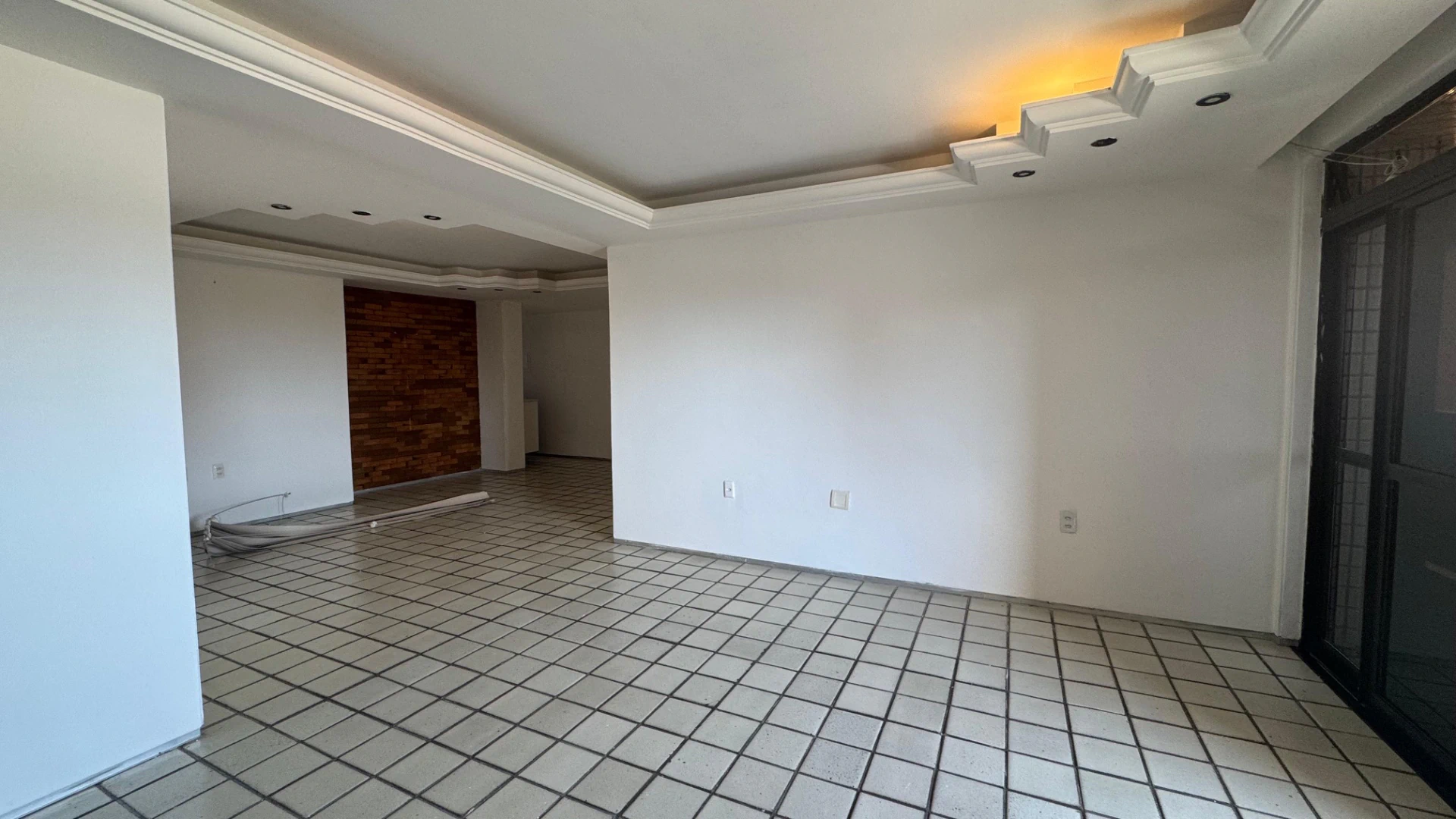 3-bedroom apartment with 2 bathrooms and 1 parking space — photo 5