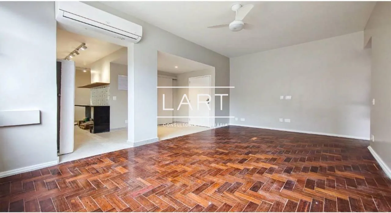 Apartment, 70 m², with wood or laminate floors — photo 3