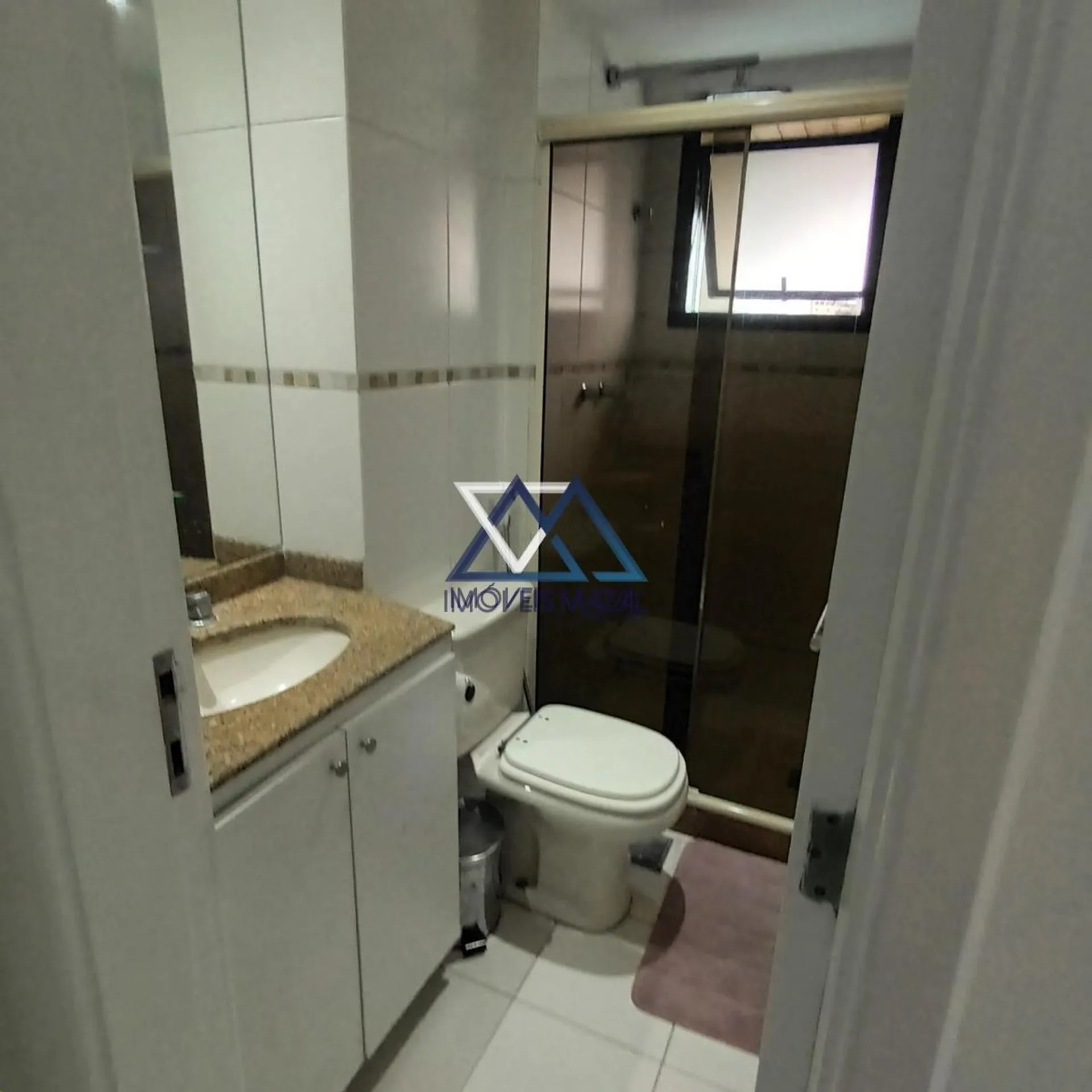 Квартира с 3 спальнями и застеклённым балконом — photo 28