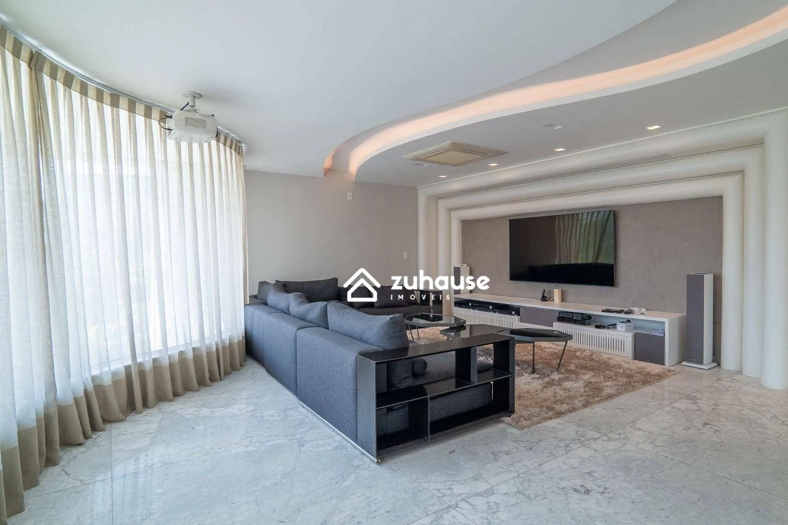 Casa mobiliada 1400 m² com 5 quartos e área gourmet — photo 43