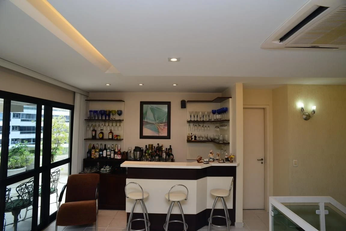 3 quartos e varanda envidraçada: apartamento de 188 m² — photo 31
