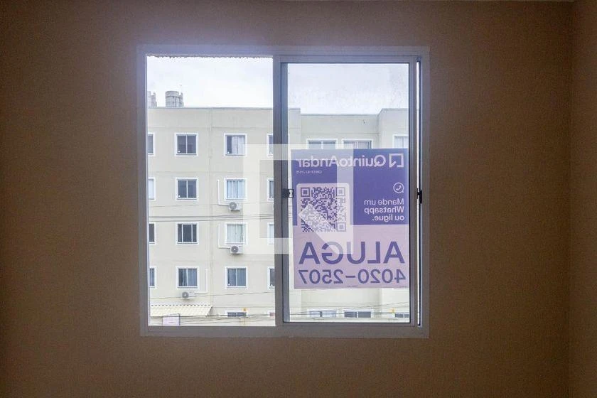 2-bedroom apartment in a building with a gym — photo 41