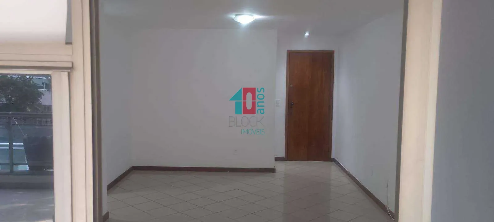 3-bedroom apartment with a suite and balcony, 130 m² — photo 21