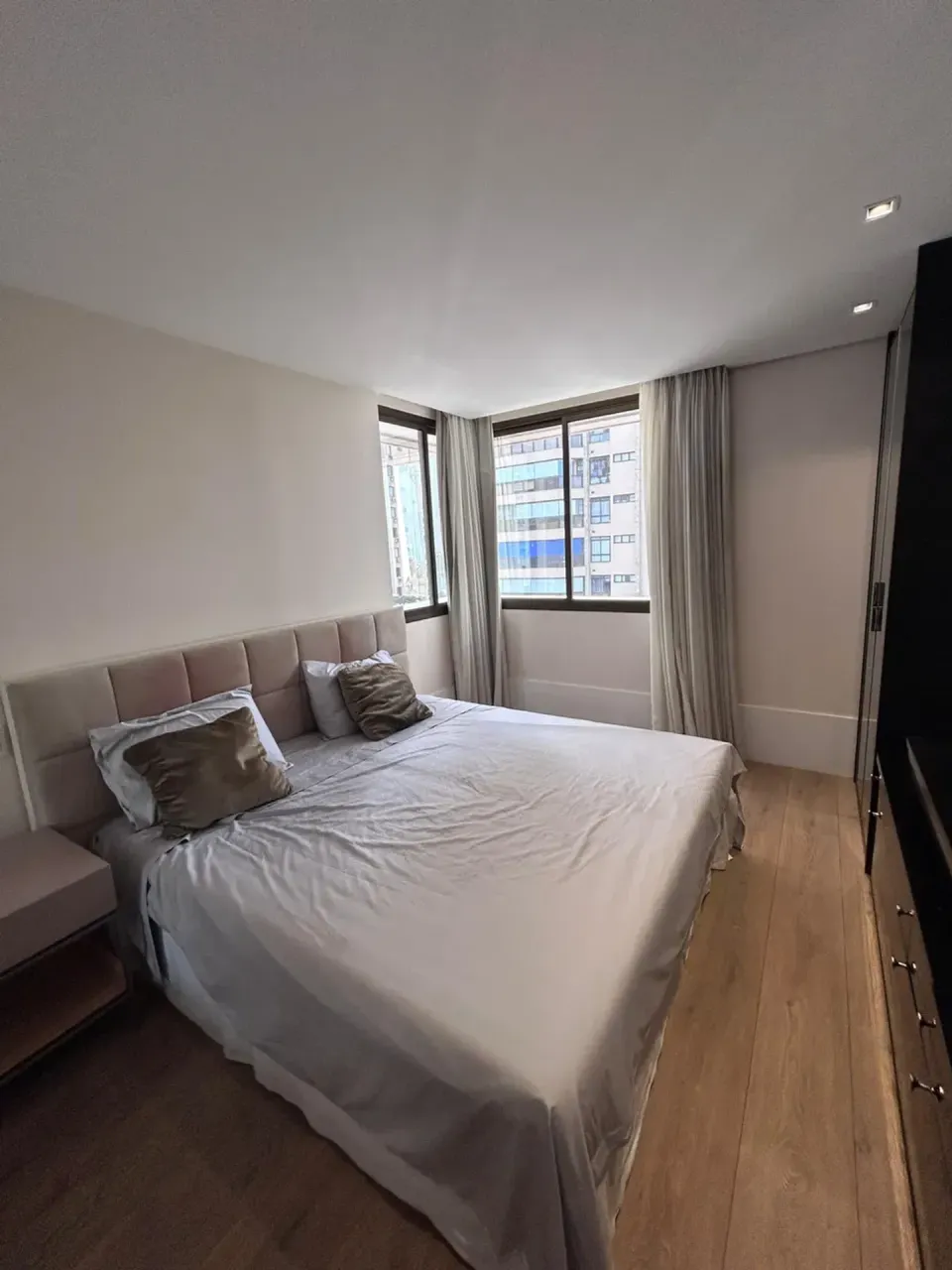 Furnished 2-bedroom apartment with 2 bathrooms — photo 20