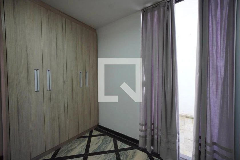 Furnished 4-bedroom house with 300 m² and 2 suites — photo 27