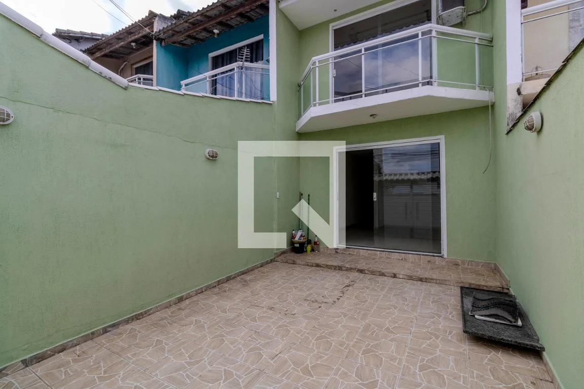 Garden in a 2-bedroom house, 76 m² — photo 10
