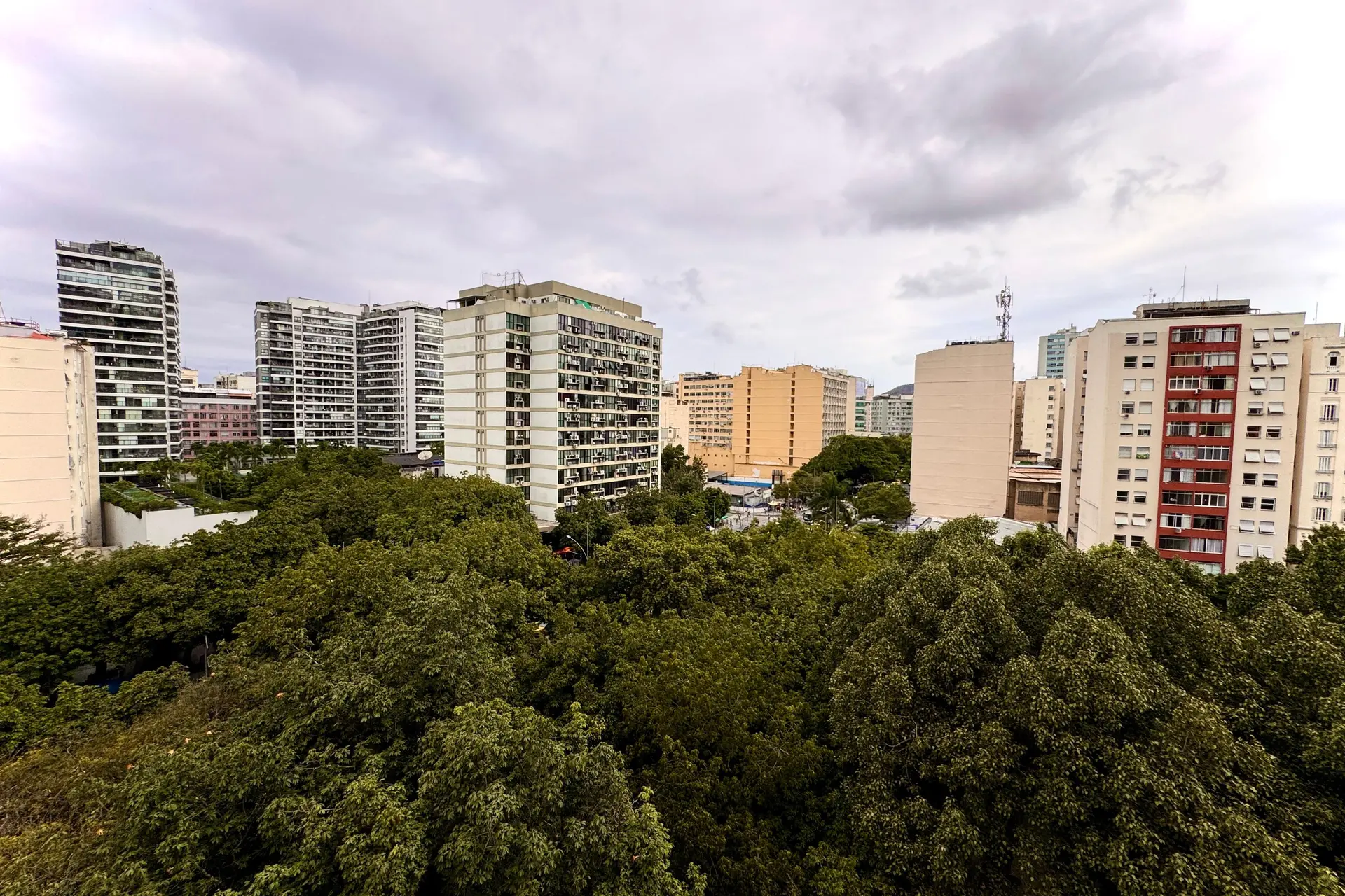 Furnished apartment, 60 m², with a washing machine — photo 5