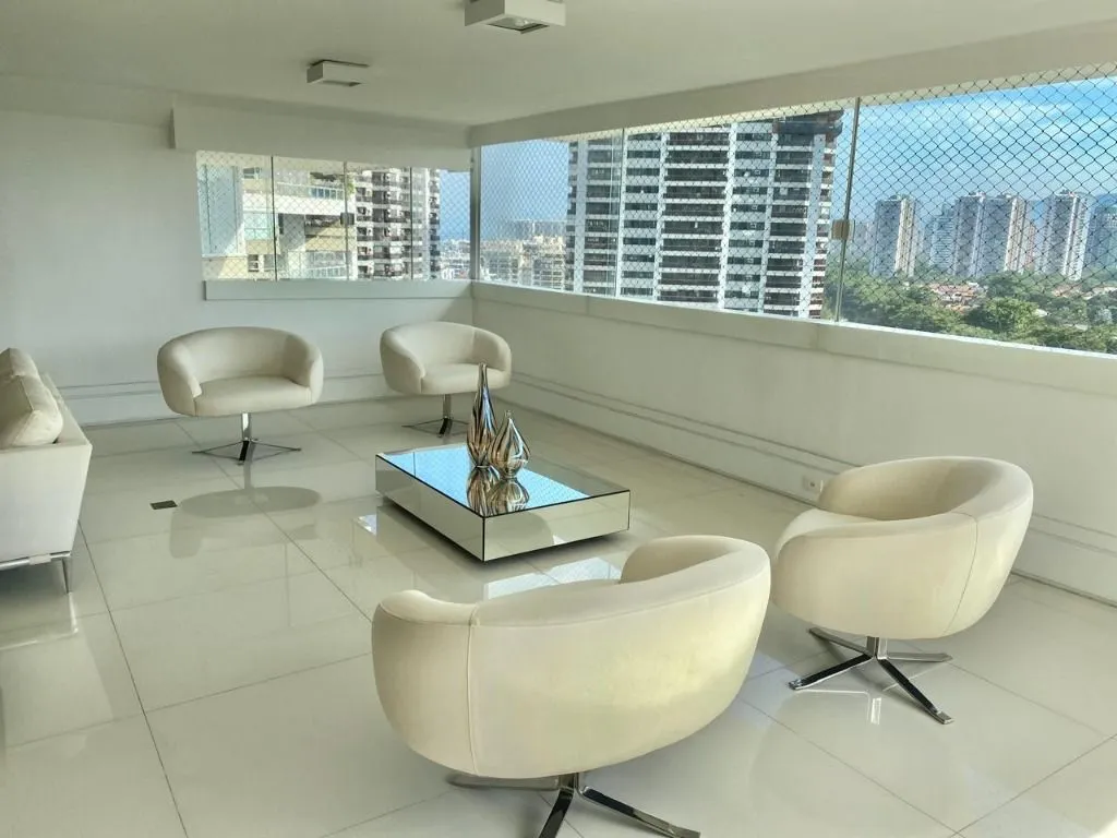 Apartment on the 12th floor with a mountain view — photo 5