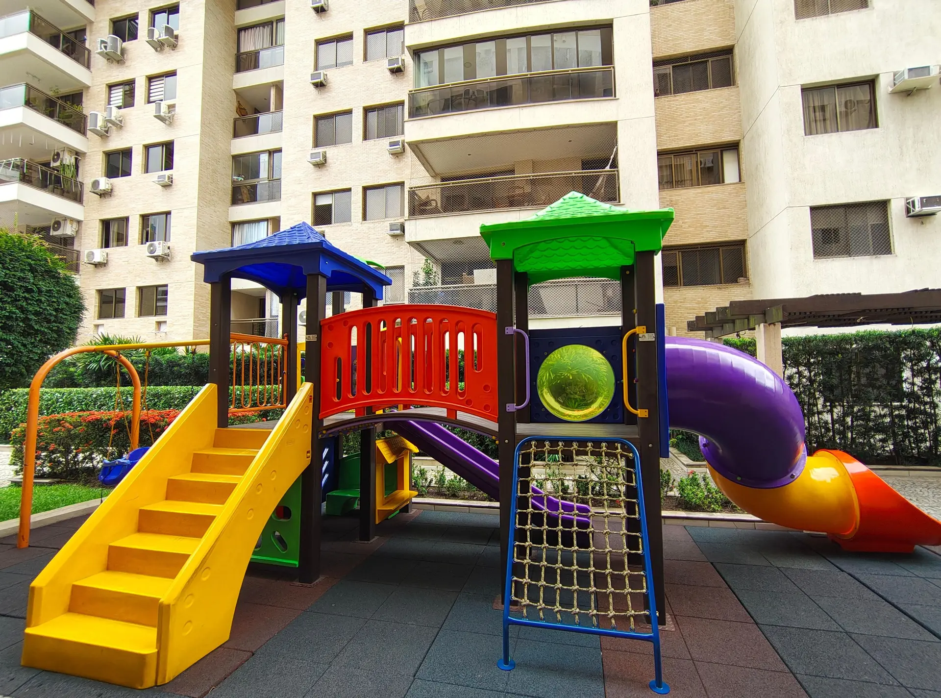 Apartamento para alugar com 3 quartos e 4 banheiros — photo 70
