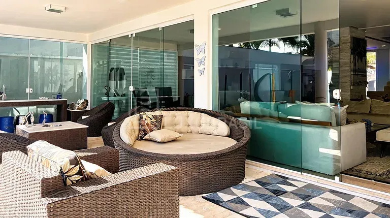 Furnished house with 6 en-suite bedrooms and 10 bathrooms — photo 26
