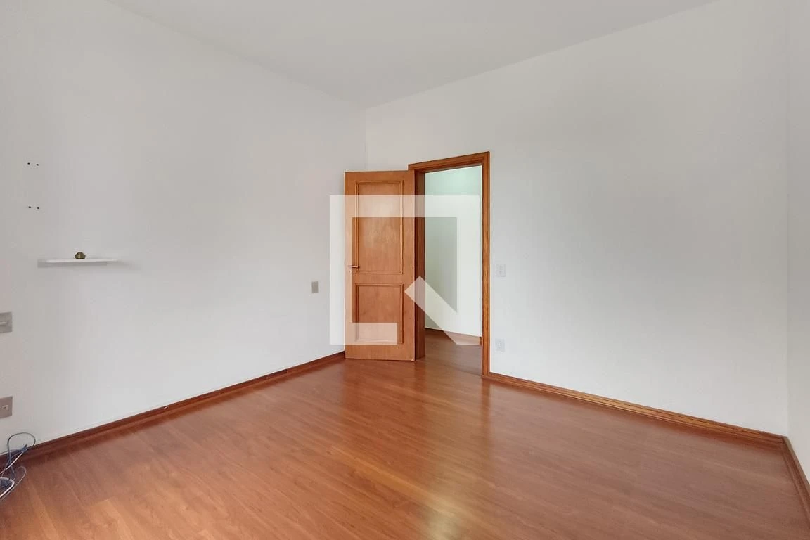 4-bedroom apartment with a water view in Rio de Janeiro — photo 4