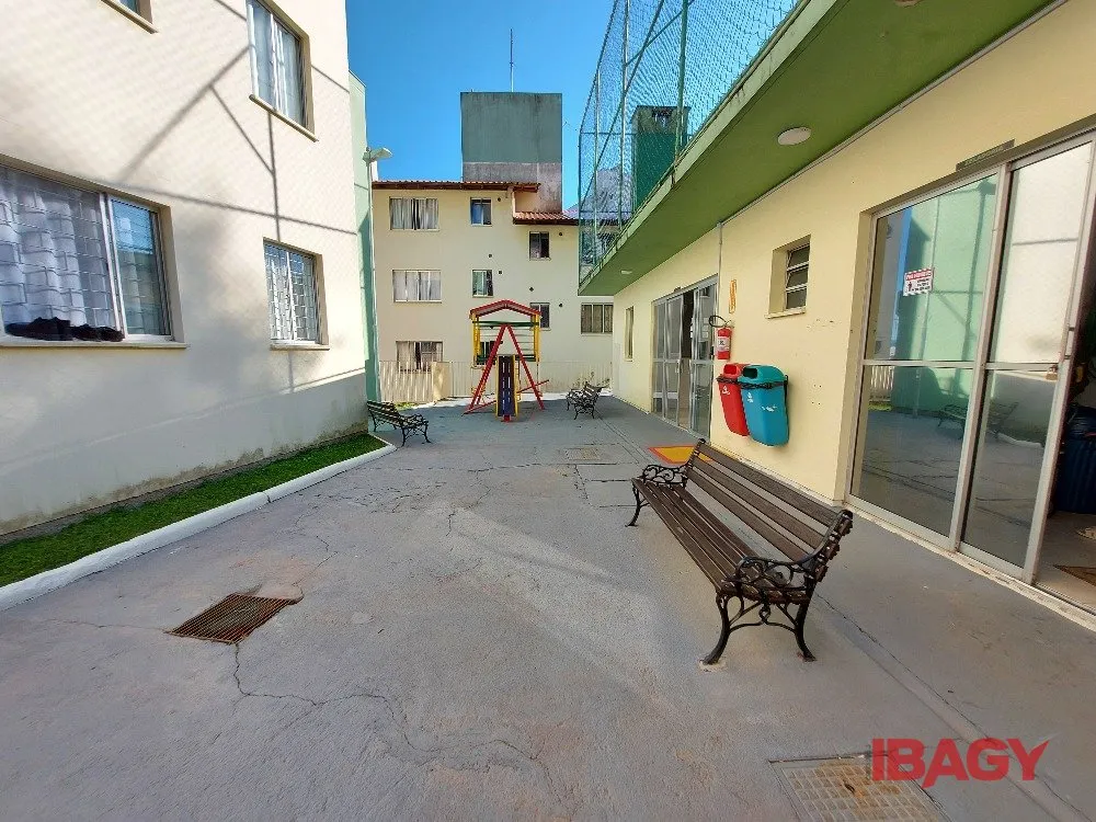 Квартира: 2 спальні, 59 м² — photo 12
