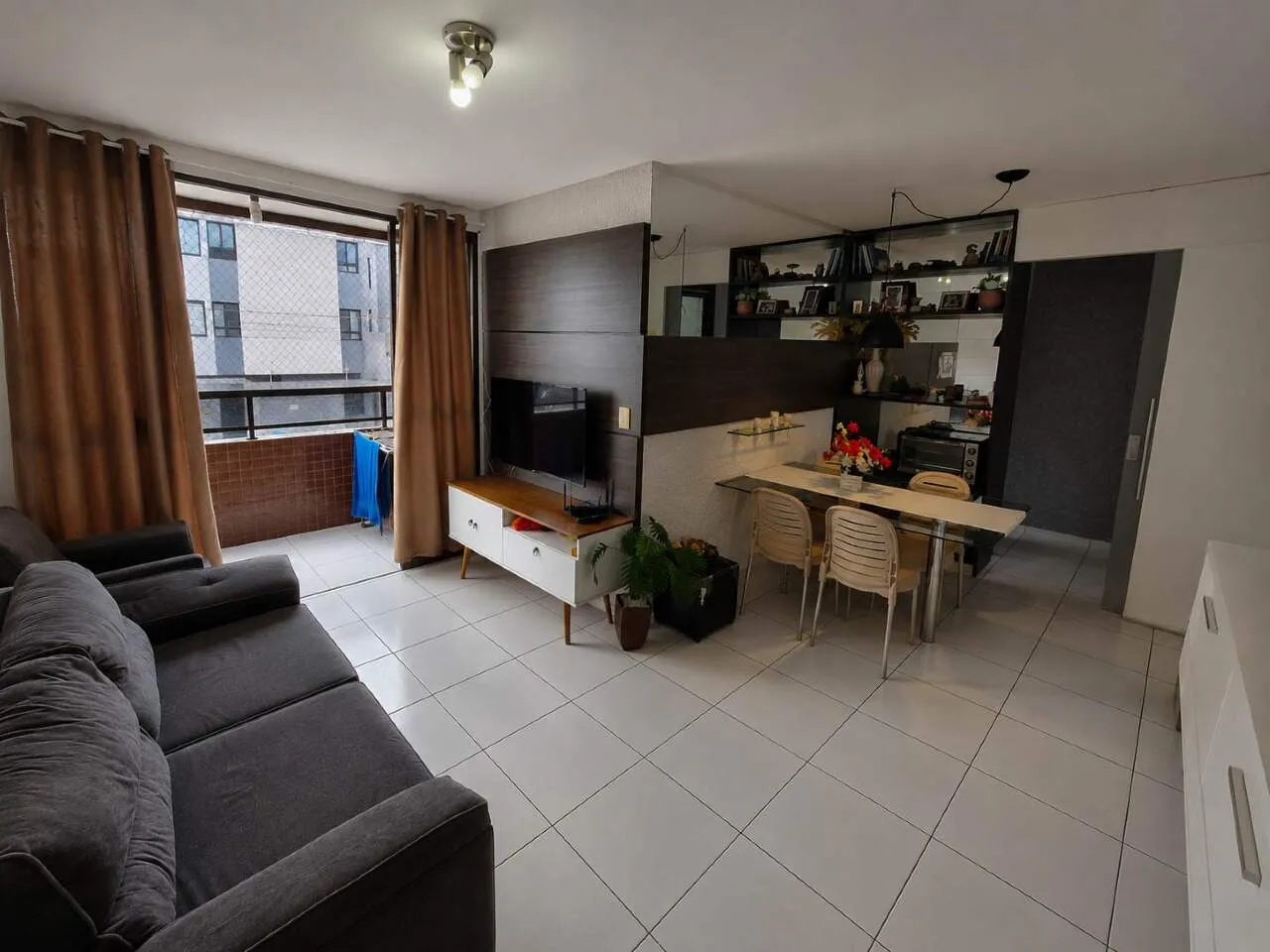Меблированная квартира 70 м² с 3 спальнями и 2 парковками