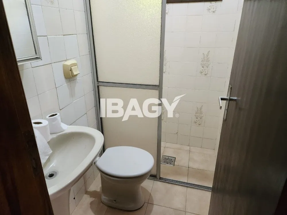 6-bedroom house with 600 m²; 3 suites and 5 bathrooms — photo 30