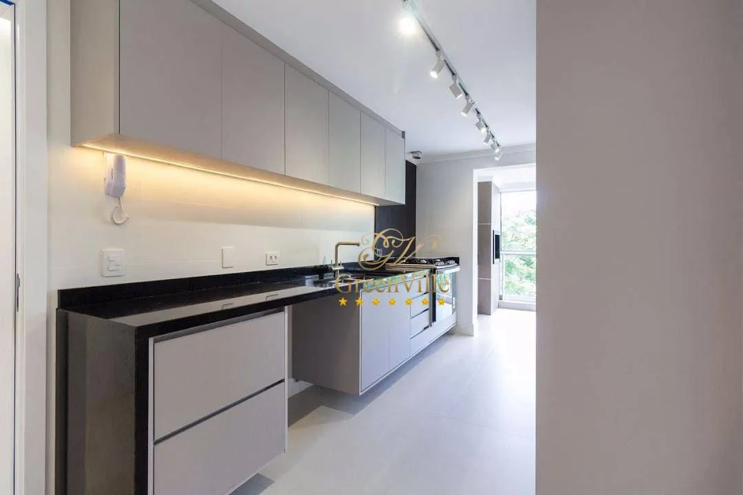 4-bedroom rental apartment with 297 m² and 3 parking spots — photo 9