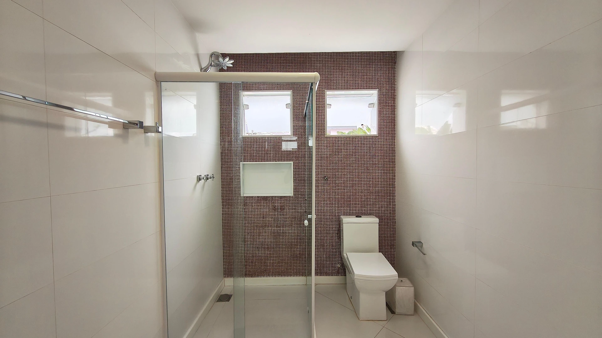 Casa mobiliada, 430 m², com banheira — photo 63