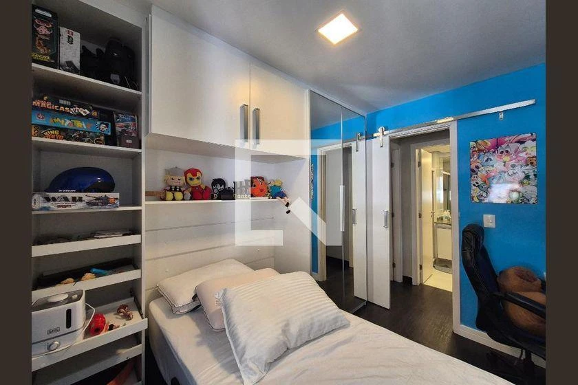 2-bedroom apartment in a building with a gym — photo 28