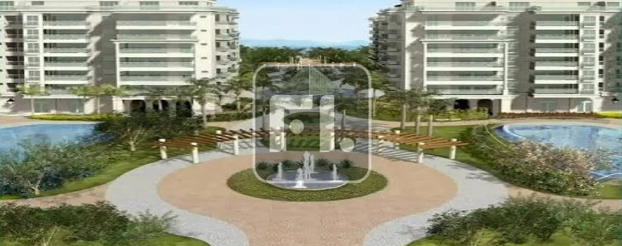 4-bedroom apartment with a balcony — photo 8
