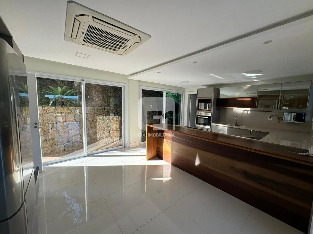 Furnished house with 7 bedrooms and a real desk — photo 95
