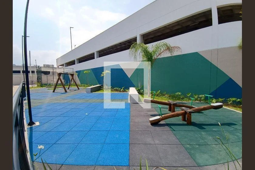 3-bedroom 63 m² apartment with a balcony — photo 41