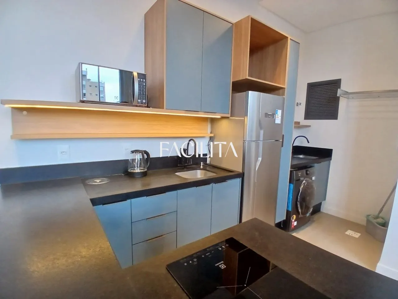 Furnished 37 m² studio on the 4th floor with 1 parking — photo 11