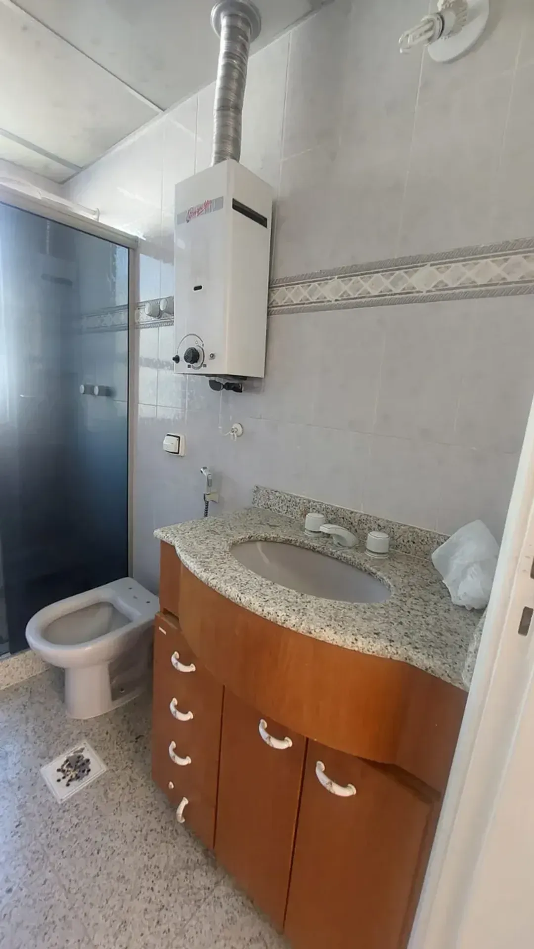 Unfurnished 2-bedroom apartment with 70 m² — photo 26