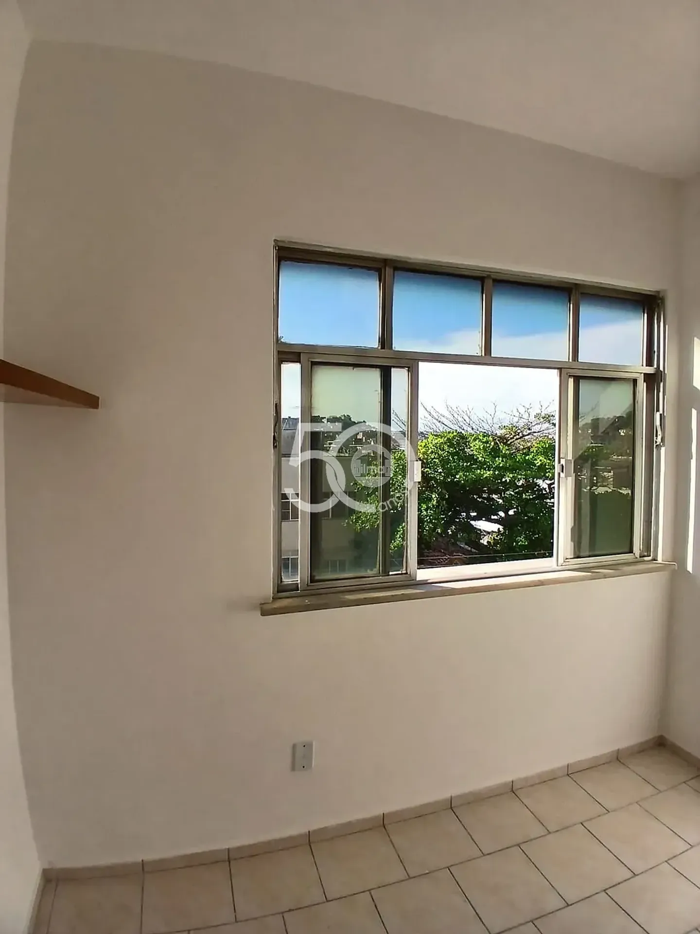 Unfurnished apartment with 2 bedrooms, 2 baths — photo 12
