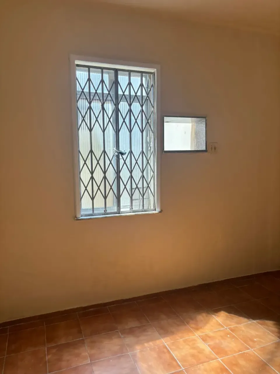Casa sem mobília com 1 quarto e 1 banheiro — photo 11