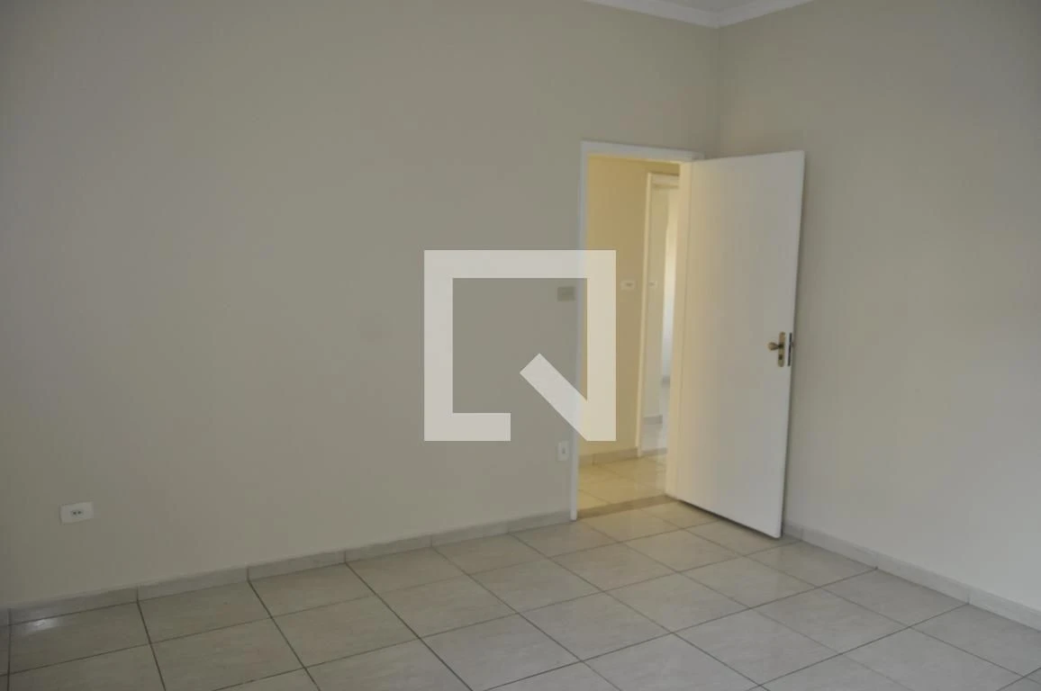 House, 180 m², with a private pool — photo 47