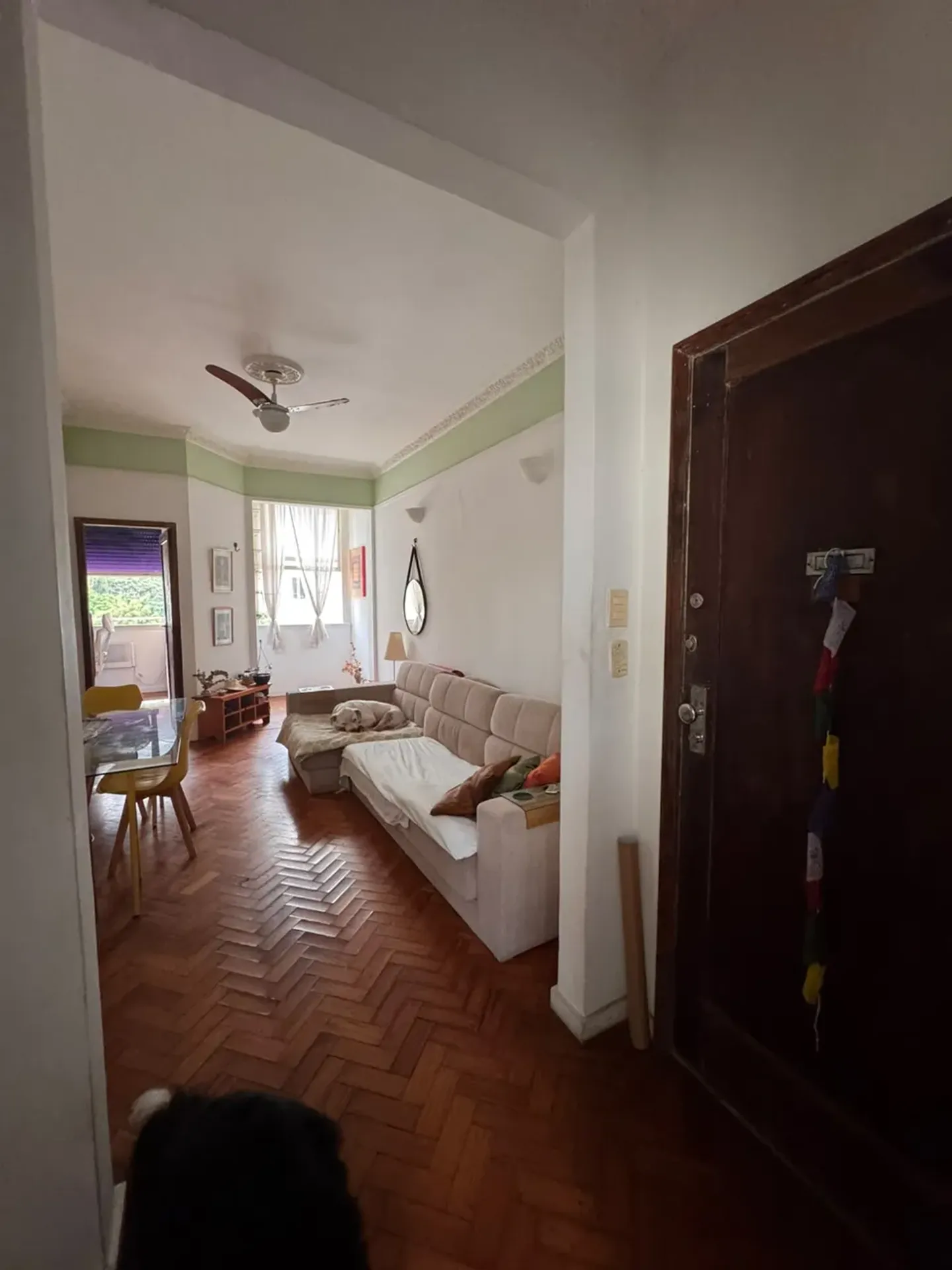 2-bedroom apartment with a mountain view