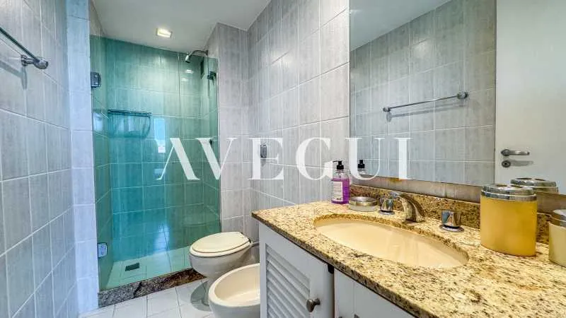 Apartamento sem mobília com 3 dormitórios e varanda fechada — photo 18