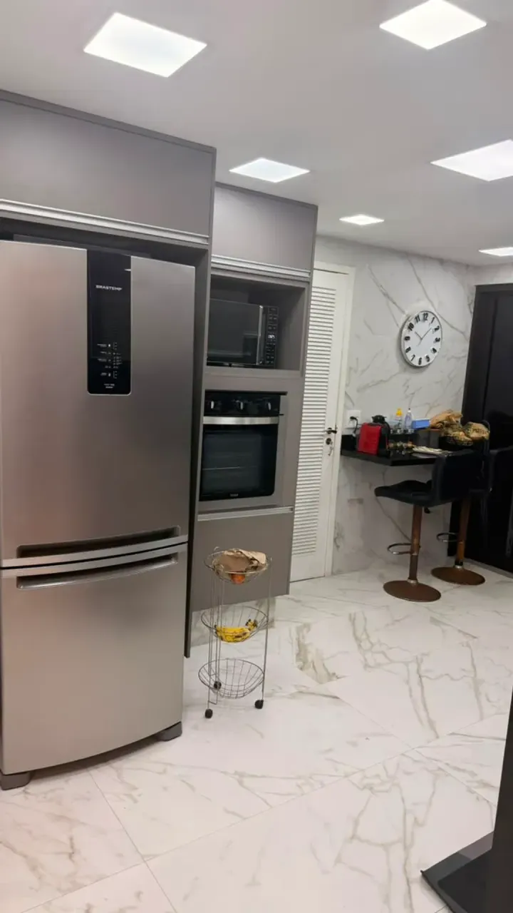 Cobertura duplex de 236 m² com churrasqueira na varanda — photo 19