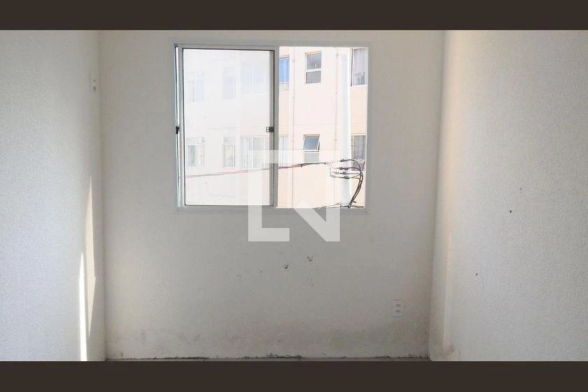2-bedroom apartment in a building with a pool — photo 19