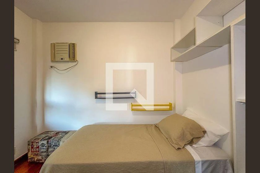Furnished apartment with 2 bedrooms and 80 m² — photo 14