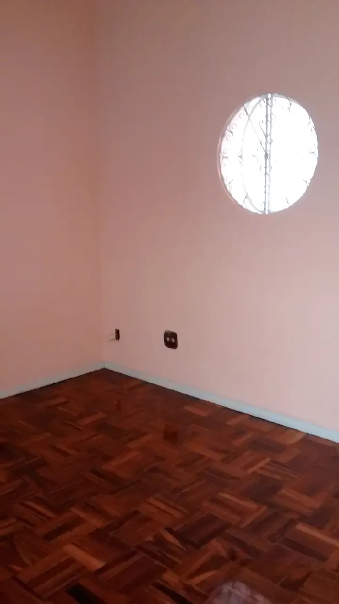Departamento de 2 dormitorios con piso de madera o laminado — photo 16