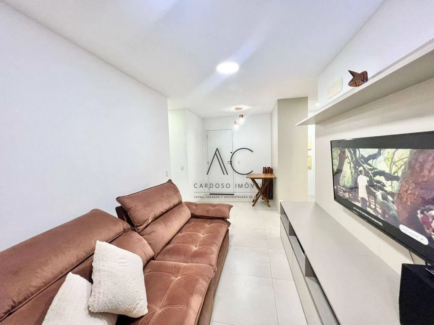 Furnished 2-bedroom apartment with en-suite — photo 10