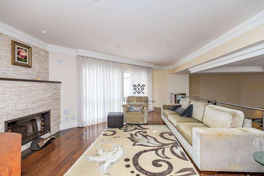 House with 4 en-suite bedrooms and private garden