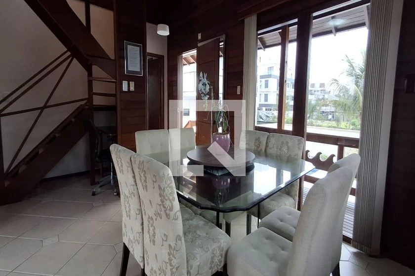 Casa con 3 dormitorios, 3 baños y balcón — photo 5