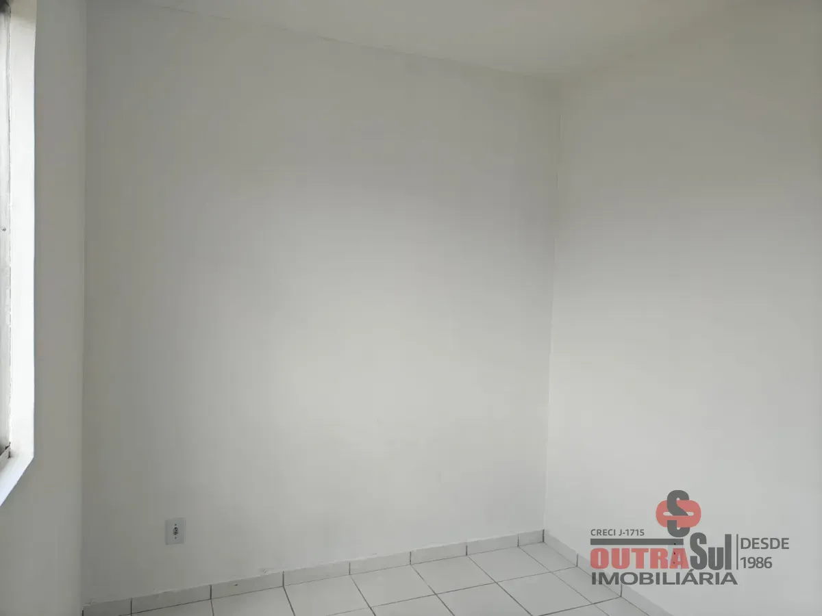 Departamento en piso 2 con lavadora — photo 13