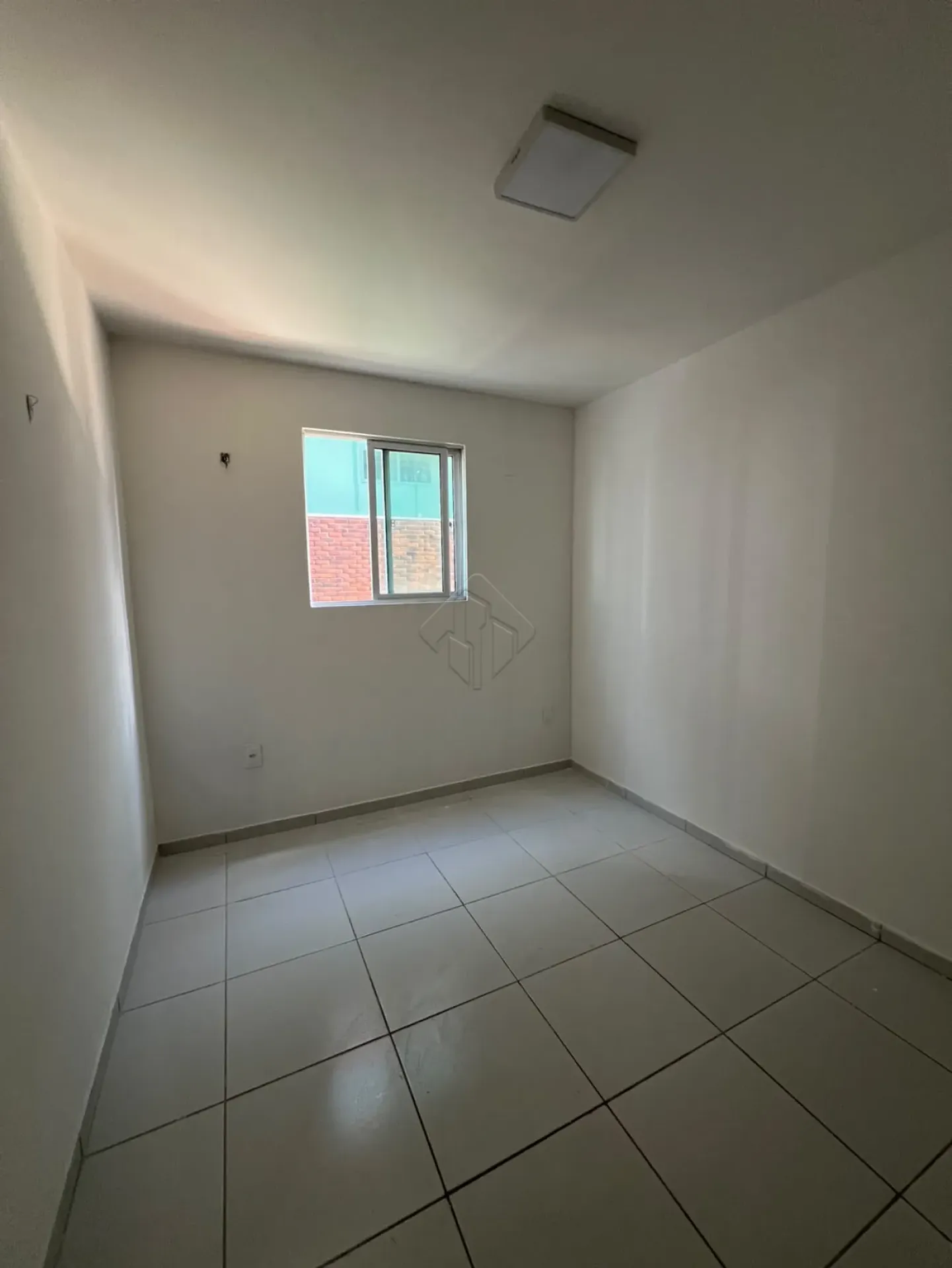 2-bedroom apartment with a suite and 1 parking spot — photo 9