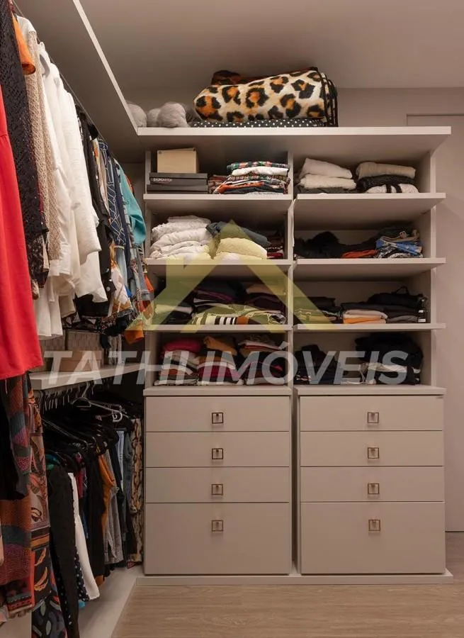 Посудомоечная машина и 3 спальни: квартира 232 м² — photo 43