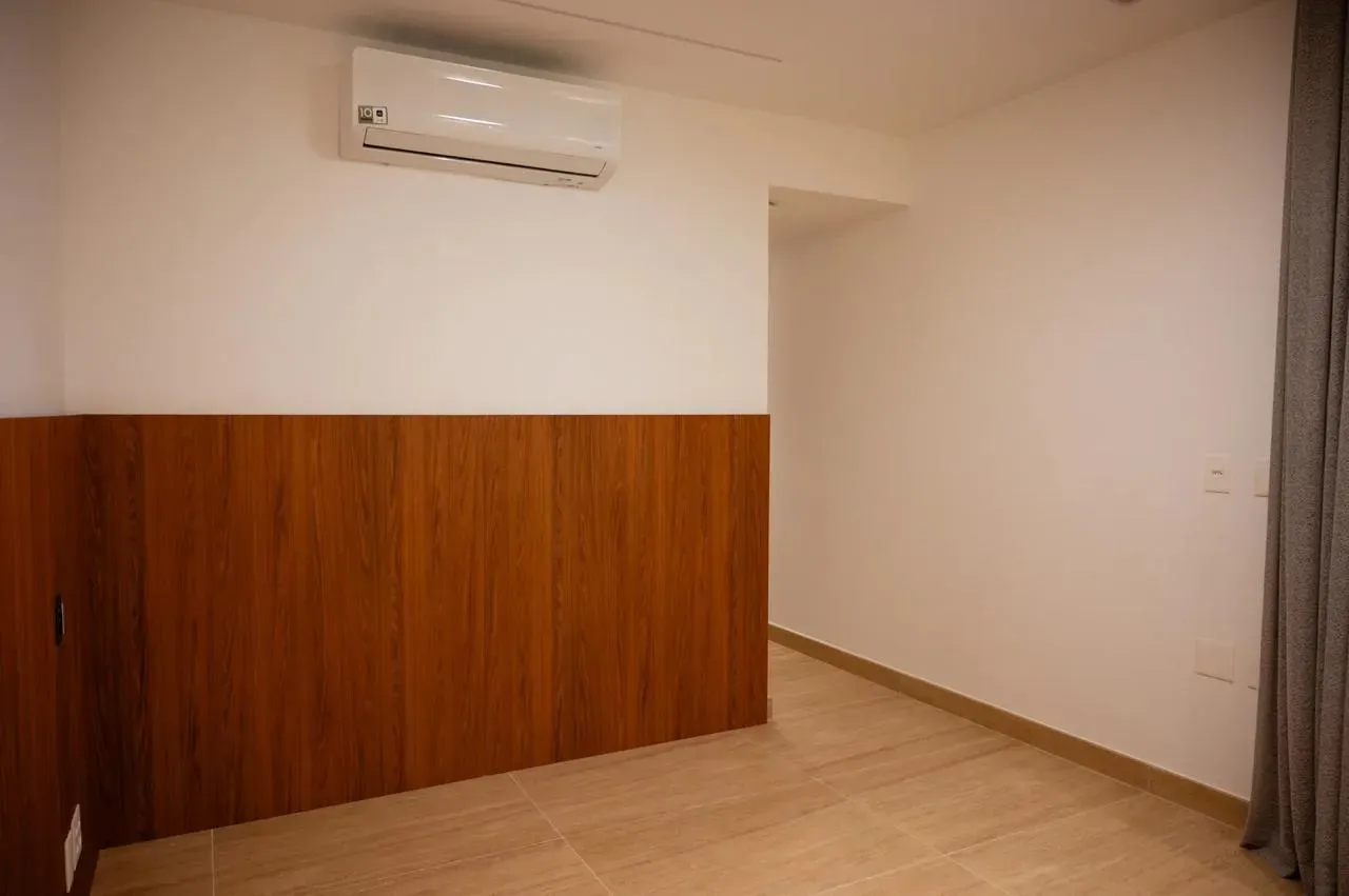 5-bedroom apartment, 1 with its own bathroom, 218 m² — photo 40