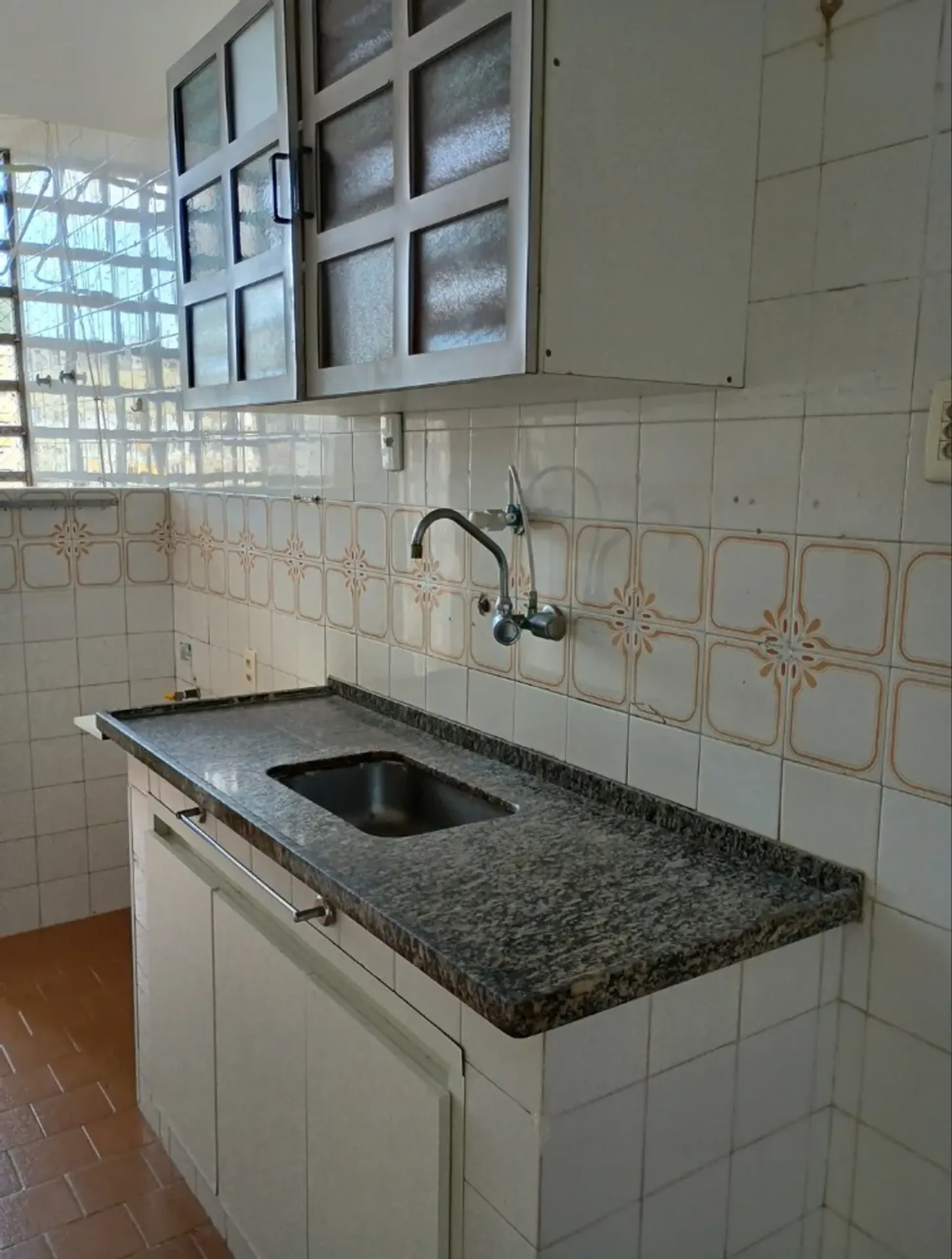 1-bedroom apartment on the 9th floor with parking — photo 6