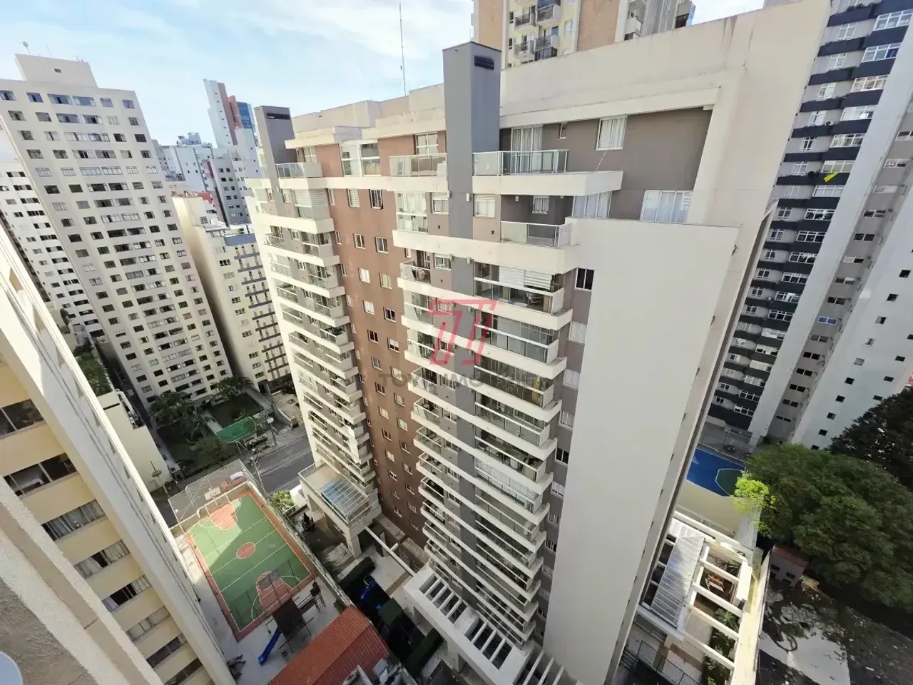 Apartamento sem mobília com 1 quarto e varanda — photo 11