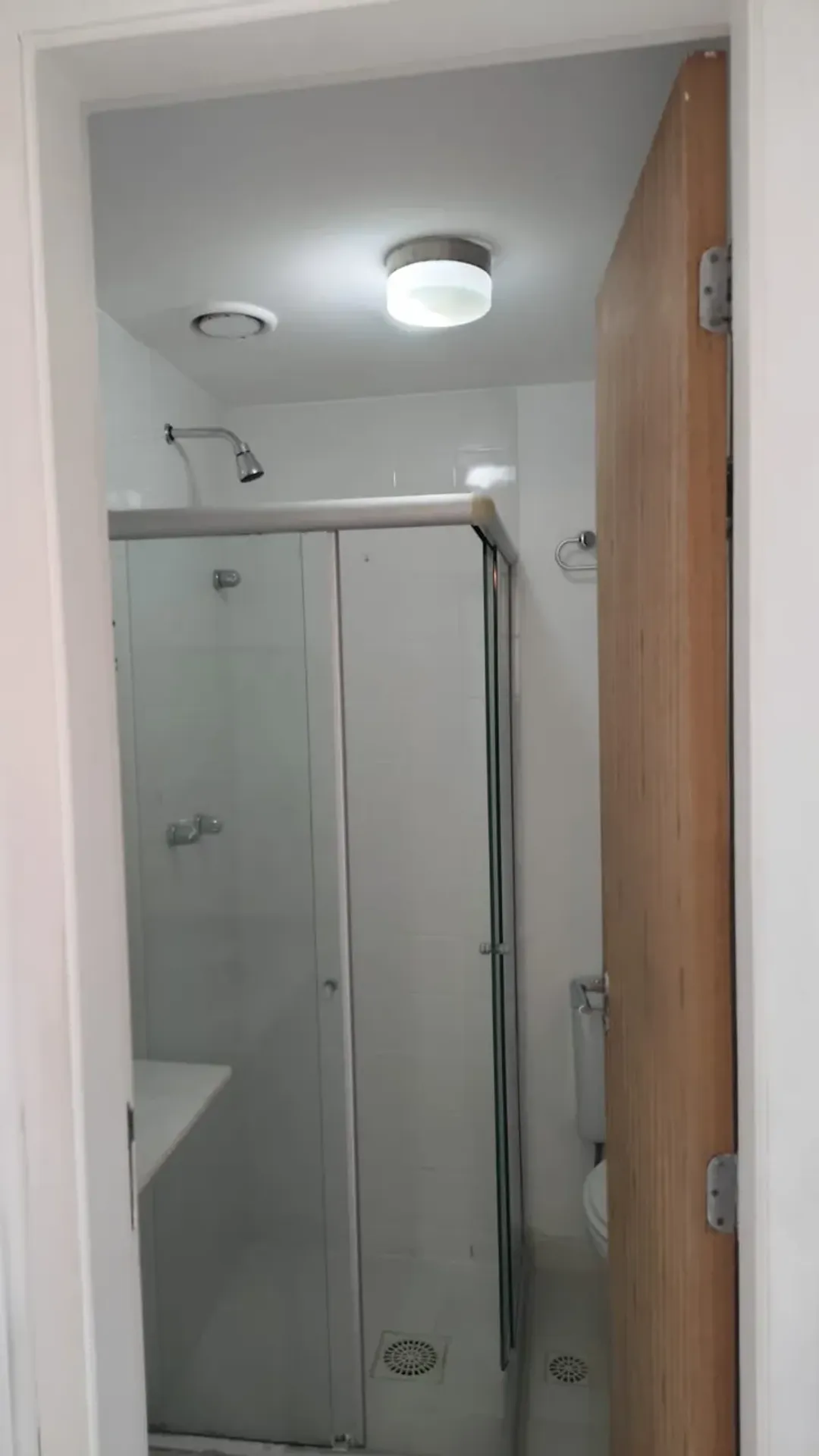 2-bedroom apartment with a balcony and 62 m² — photo 14