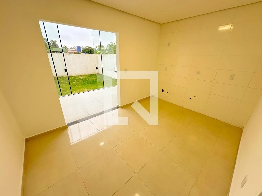 2-bedroom house with a park view — photo 2
