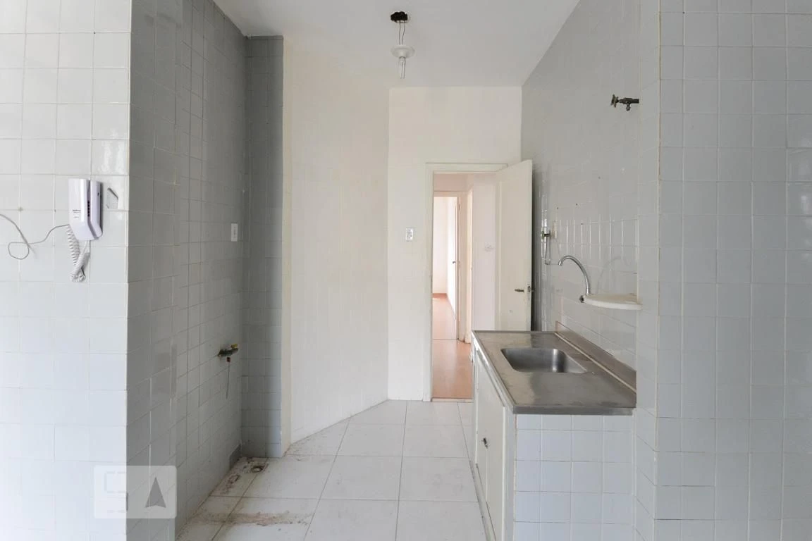 2-bedroom apartment with a mountain view in Rio de Janeiro — photo 6