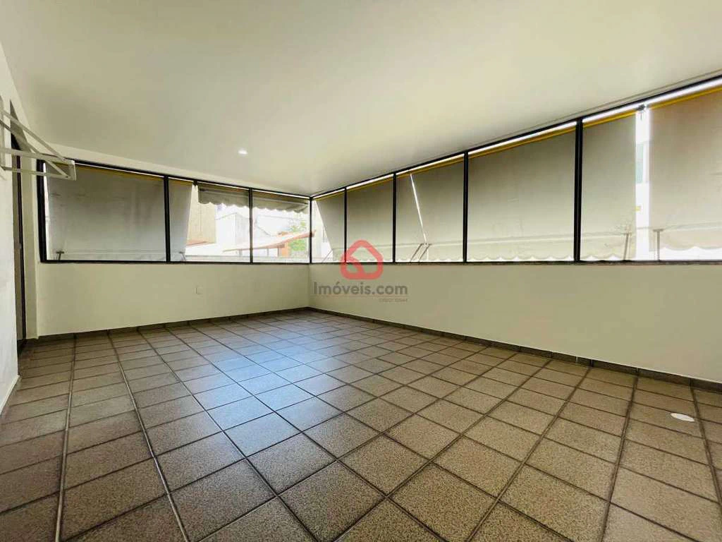Apartamento de 200 m² com 4 quartos e 2 vagas — photo 10