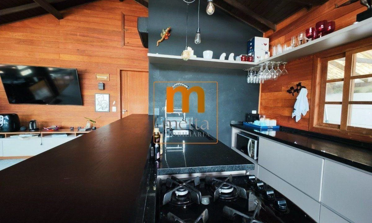 Furnished house, 110 m², with floor-to-ceiling windows — photo 35