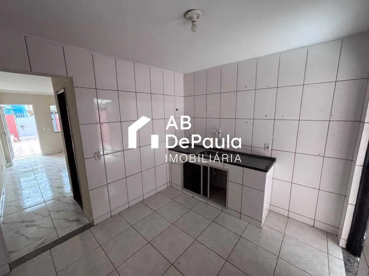 Casa de 2 quartos com varanda gourmet, Realengo